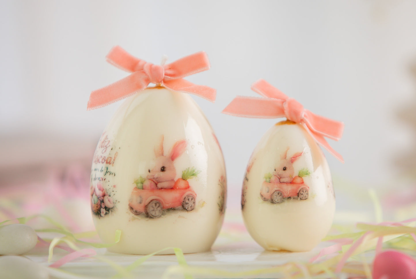 Vela Decorativa com Aparência de Porcelana