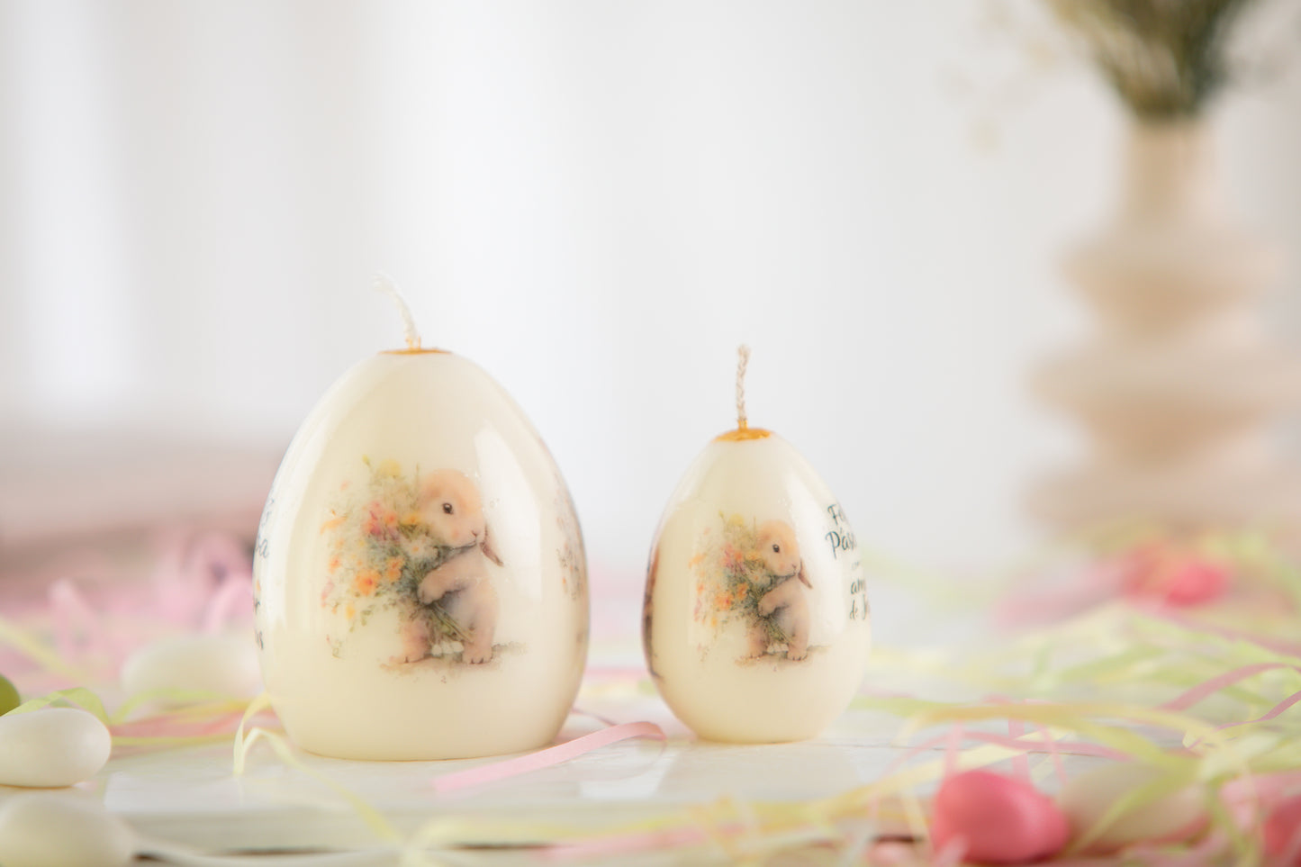 Vela Decorativa com Aparência de Porcelana